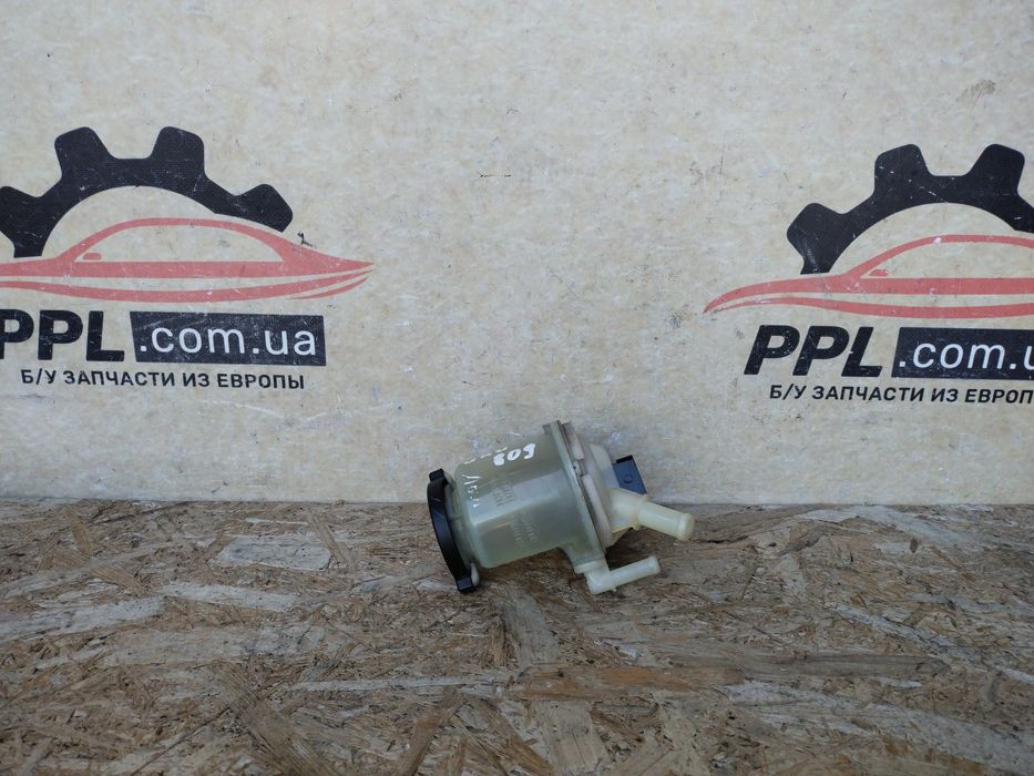 Nissan Navara D23 2014- 2.3 D бачок ГУР гидроусилителя руля