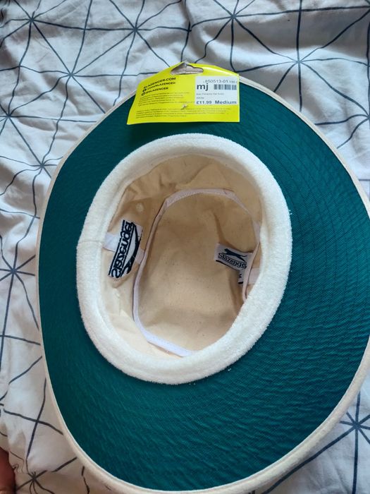 Duży kapelusz Slazenger