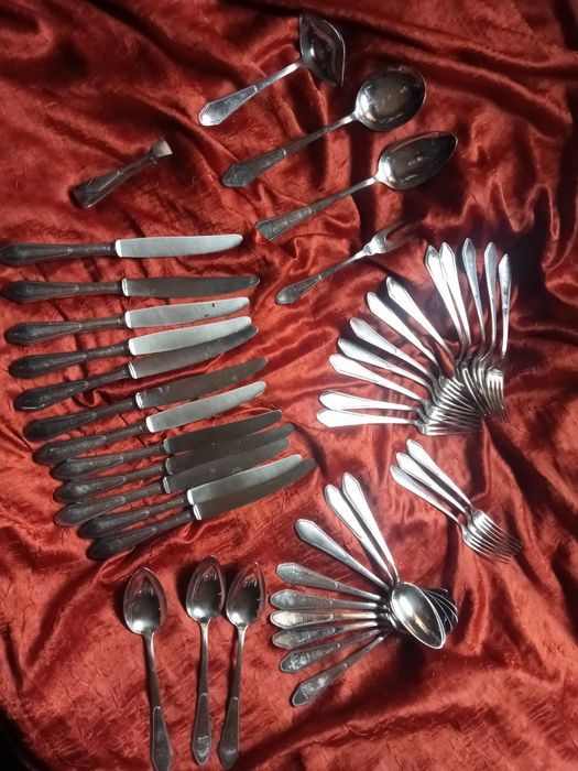 Noże sztućce Wellner i Sheffield Anglia XIX/XXw. Oryginały idealne ANT