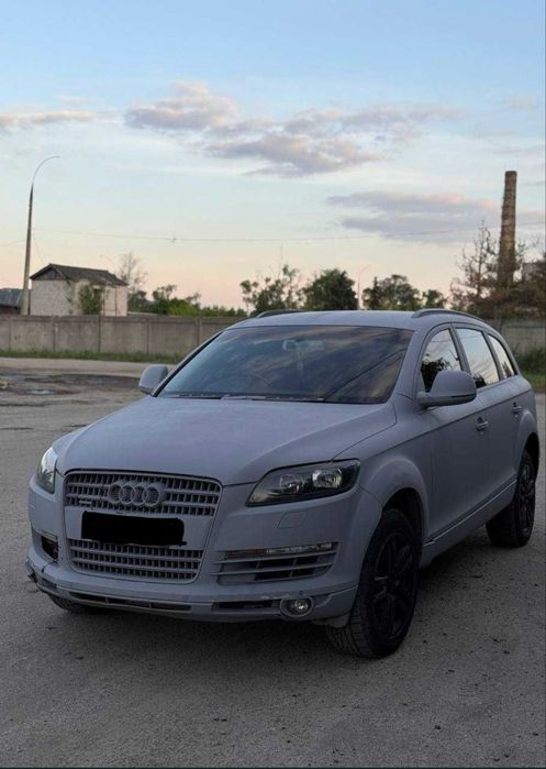 Audi Q7 3.0 TDI Quattro • Технічно ідеальна • 5000$ • Праве кермо