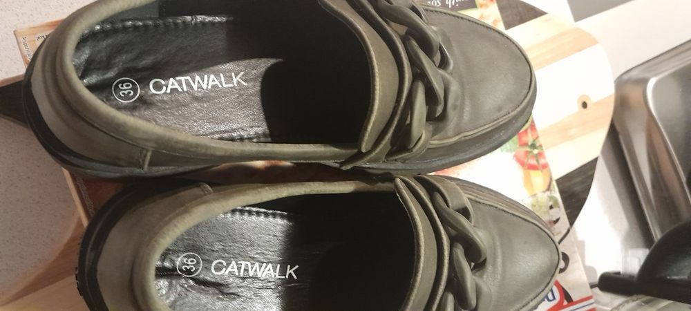 Półbuty damskie khaki