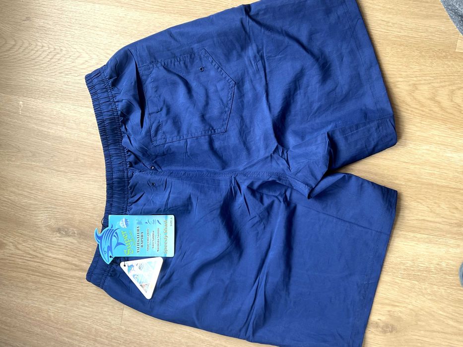 nowe spodenki kąpielowe SpeedyShark (L)