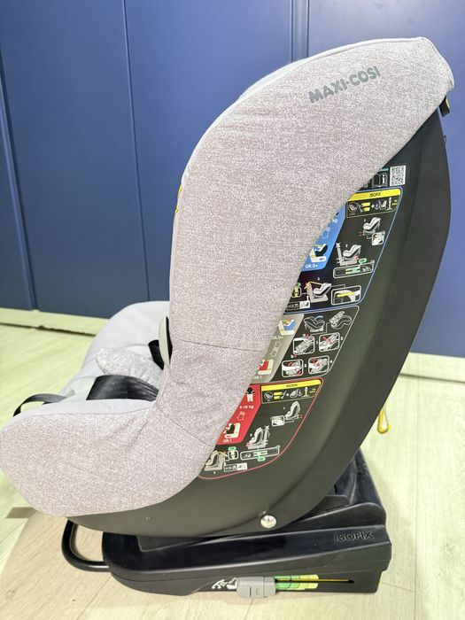 Продам автокрісло дитяче maxi cosi milofix
