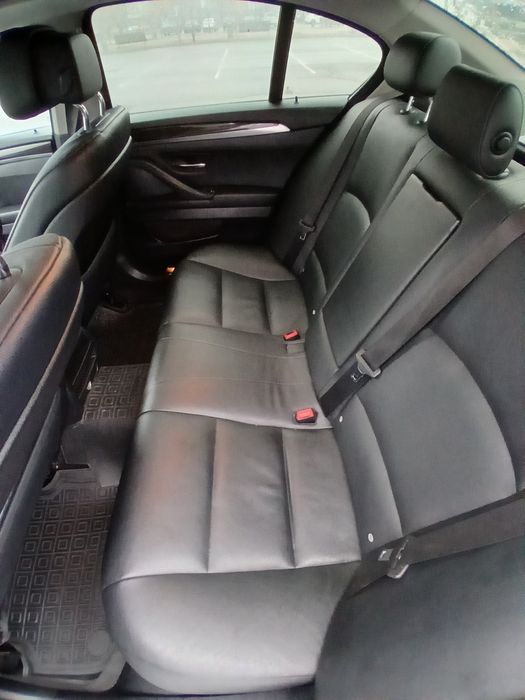 BMW F10  3.0 N52-надёжный, ухоженный и полностью обслуженый автомобил