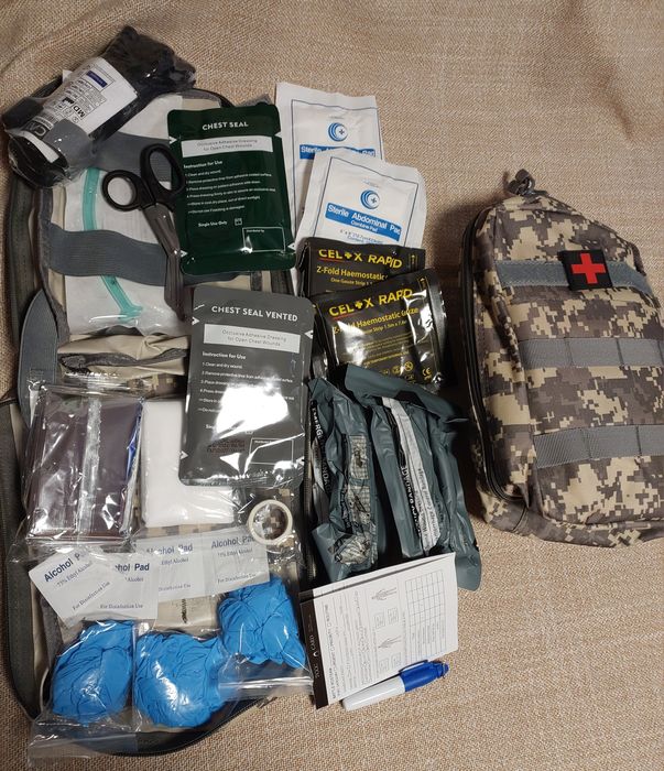 Аптечка Британія,  Підсумки,  Наплічник,  Рукавиц,  Сумки американські