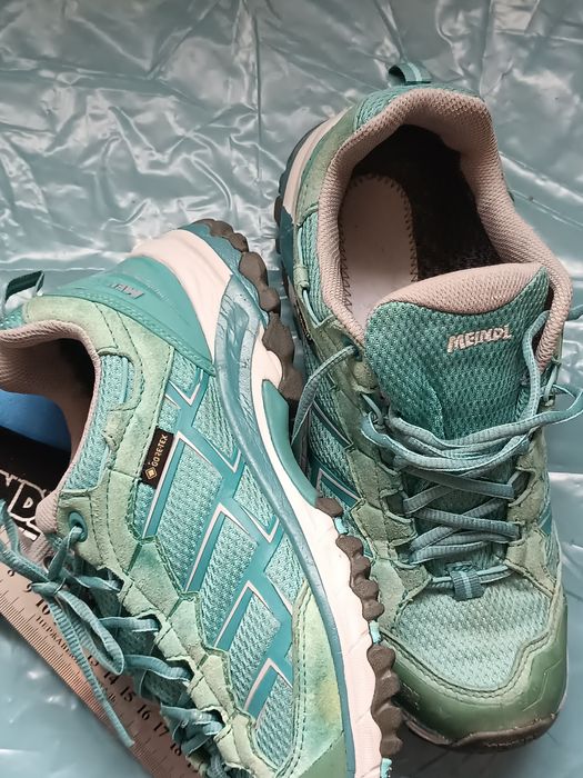 кроссовки женские трекинговые Meindl