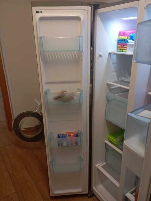 Frigorífico Americano Cinza