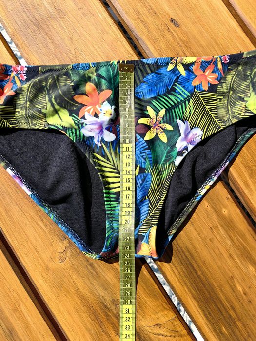 Dół od bikini M,  szerokość pas 38  sran dobry,