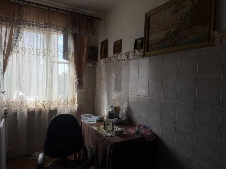 Продаж 4-кімнатної квартири 83м2 Сихів, Санта Барбара