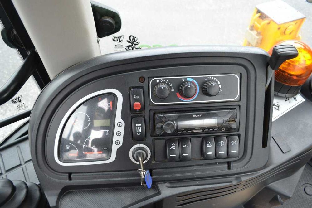 JCB 3CX Sitemaster koparko- ładowarka 2018 5051 mth