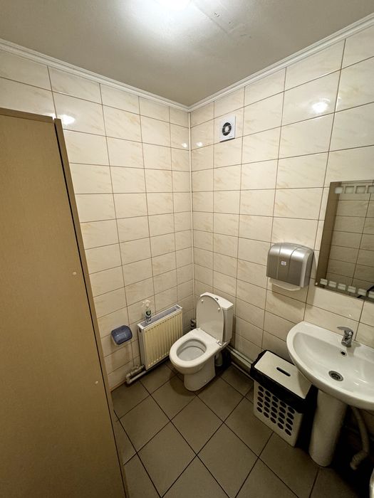 Продаж комерційно-складського комплексу,центр/0,636га/3200кв.м,