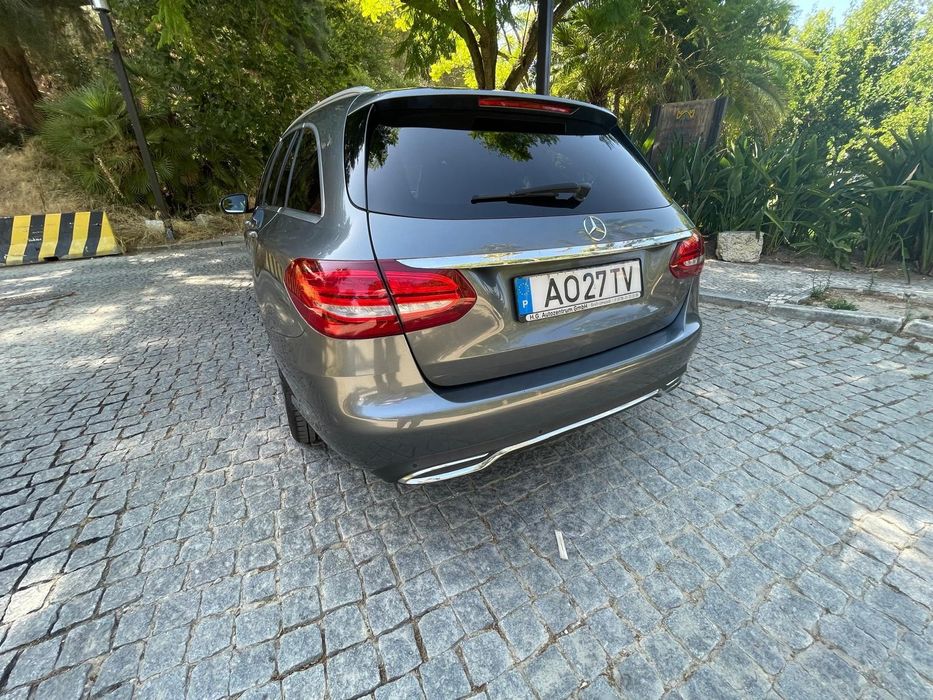 Mercedes Benz carrinha Classe C 220d