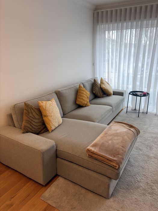 Sofá IKEA em estado perfeito, tamanho 310 x 170.