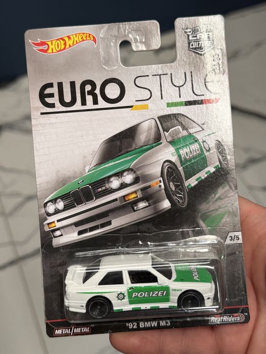 Hot Wheels Premium BMW M3 E30 Polizei Euro Style 2016 piękna