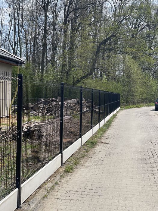 Montaż ogrodzeń panelowych 2D i 3D Materiał + Demontaż Szybkie terminy