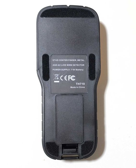 Шукач проводки, шпильок, балок у стінах Tavool 710