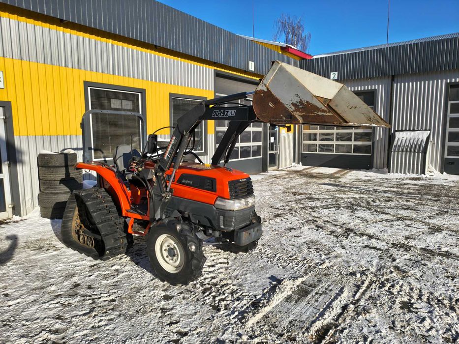 Японський мінітрактор Кубота Kubota Kl 25   з фронт. нав.