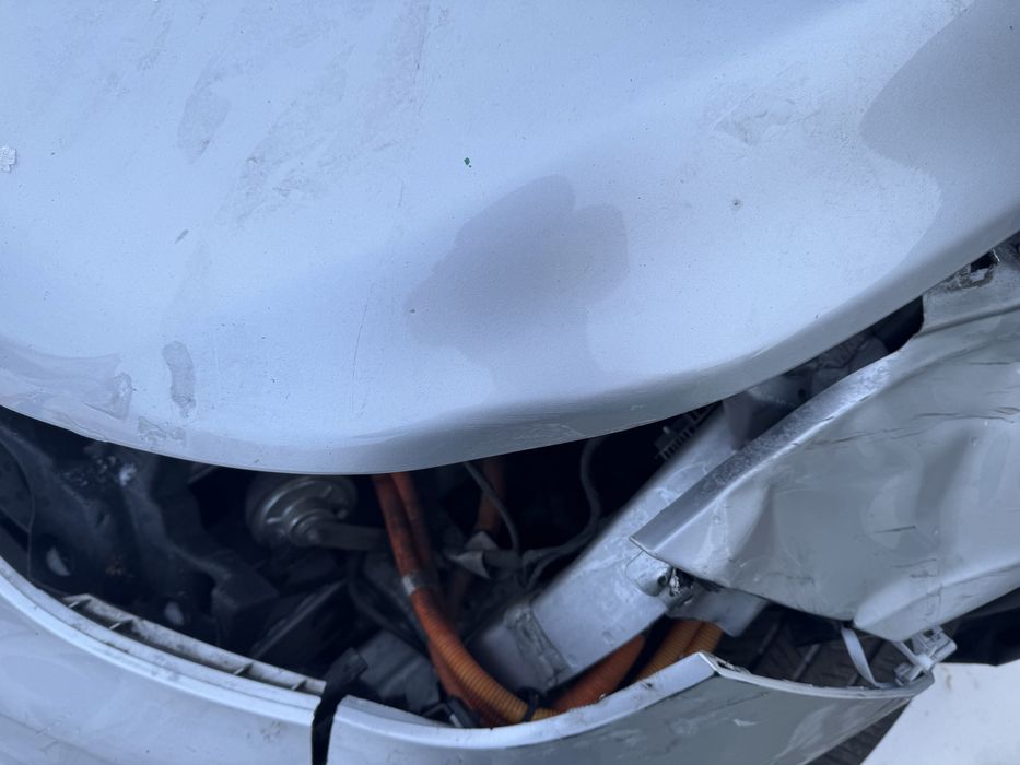 Капот Chevrolet Bolt EV