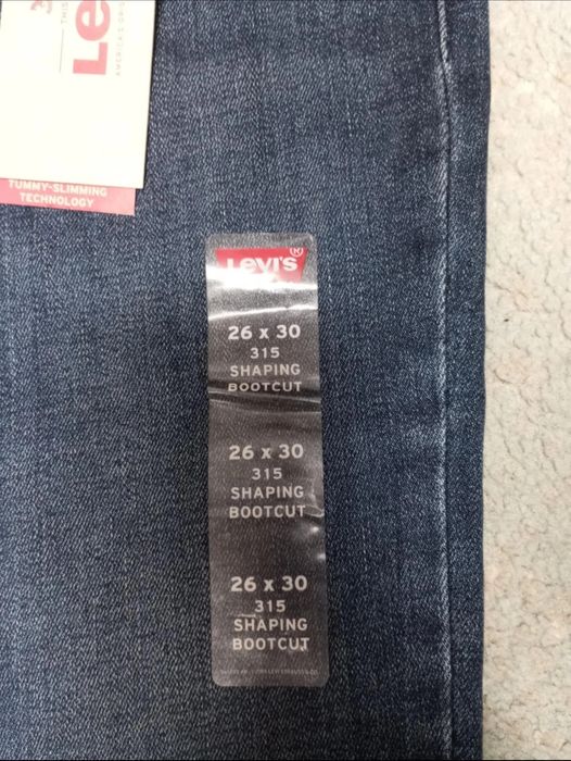 Levi's bootcut 26/30