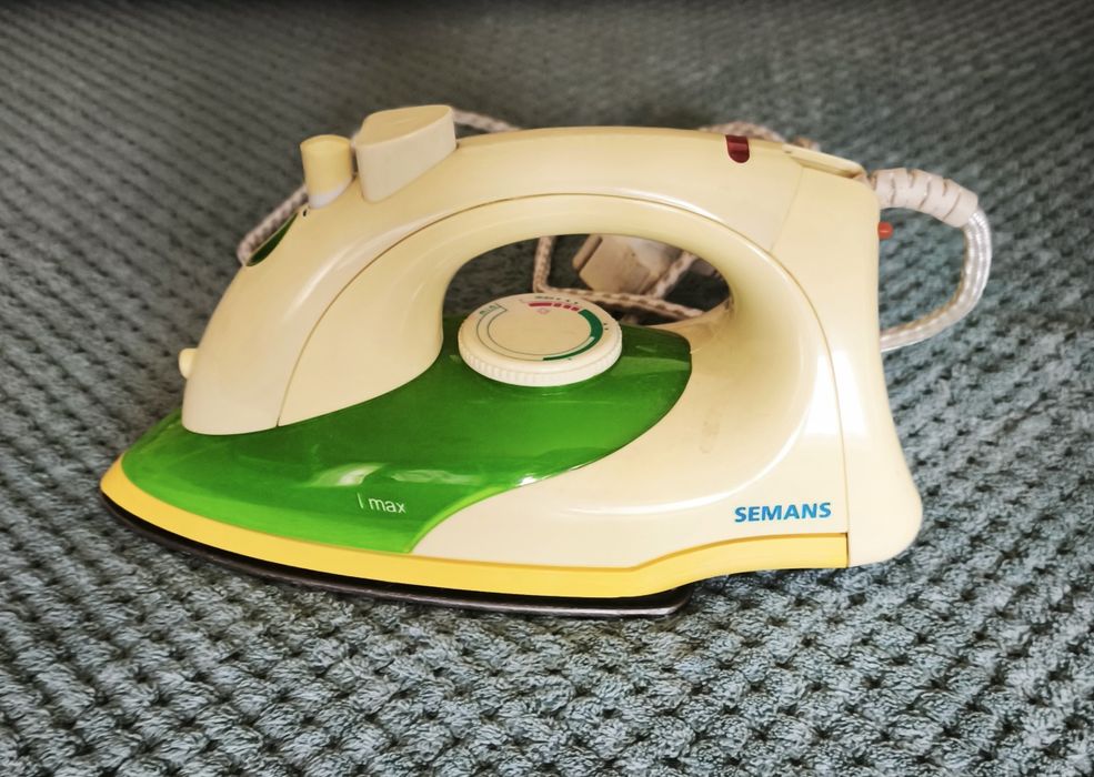 Праска Semans 1200W