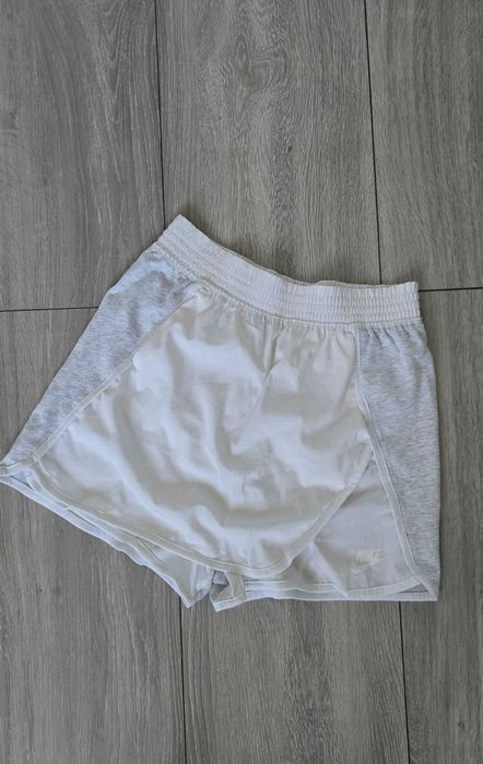 Spódniczko spodenki Nike xs