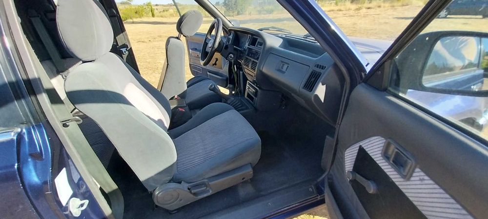 Carrinha 4x4 “king cab”