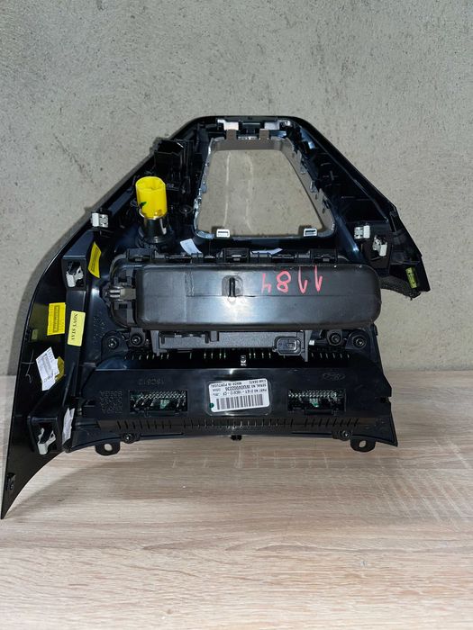 Ford Focus MK3 lift Panel sterowania klimatyzaji