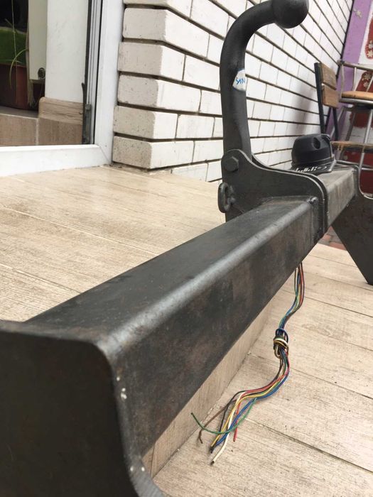 Фаркоп Thule/Brink. силовий, оригінал. Для джипа чи буса.