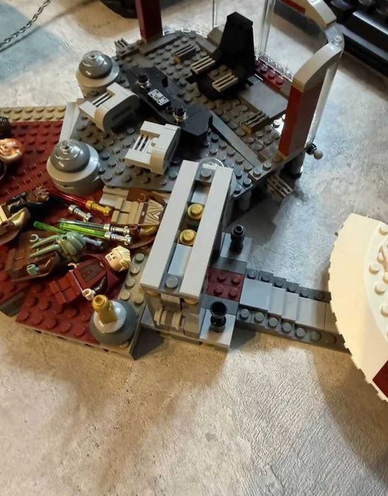 Lego Star Wars 9526 Palpatine's Arrest