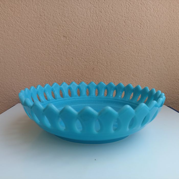 Fruteira em vidro opalino azul turquesa Fábrica histórica CIP (Companhia Industrial Portuguesa)