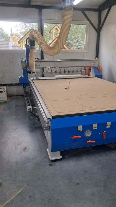 Ploter frezujący PG CNC 2030 SPECIAL z osprzętem - WYNAJEM