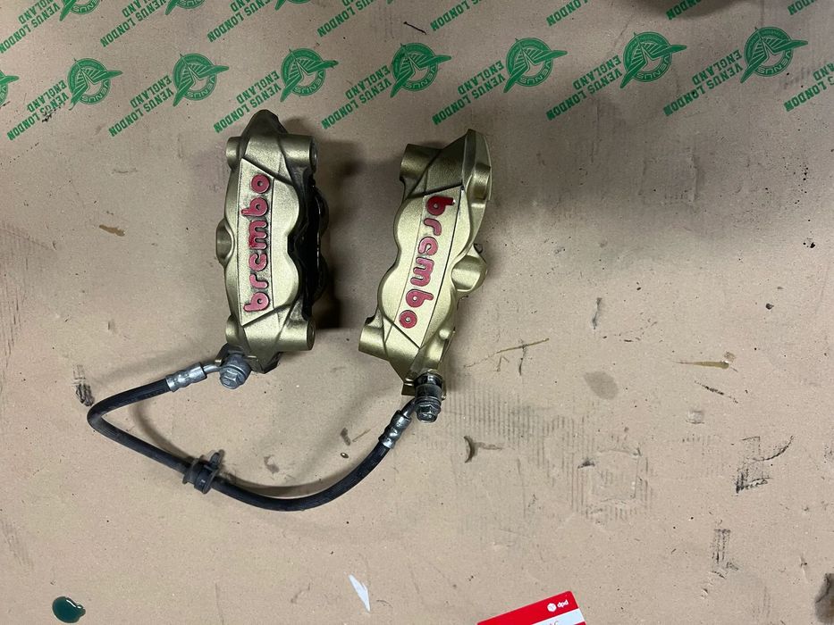 SUZUKI GSXR GSX R 1000 K9-L6 2013r ZACISKI BREMBO Złota edycja 109mm