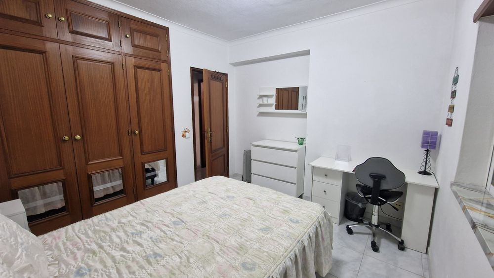 Quarto em Portimão