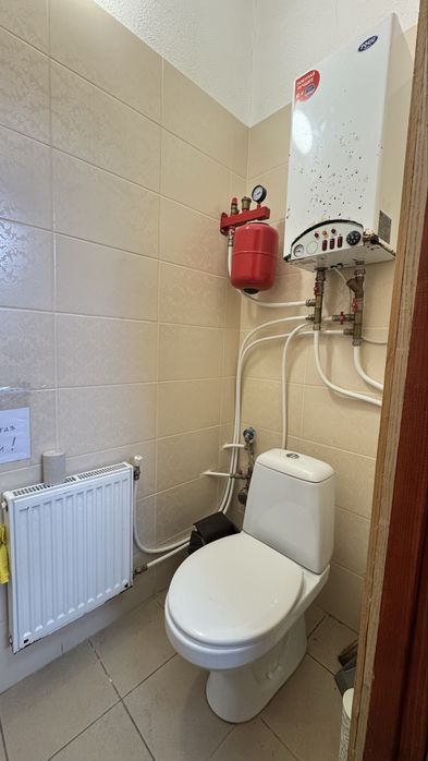 Продаж комерційного приміщення в центрі міста Сколе