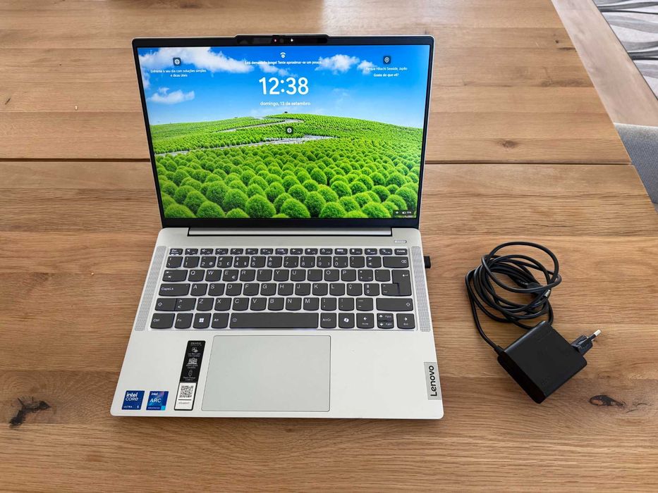 Lenovo IdeaPad Slim 5 14IMH9 | Core Ultra 5 | 32GB RAM | SSD 1TB (excelente estado, com garantia)