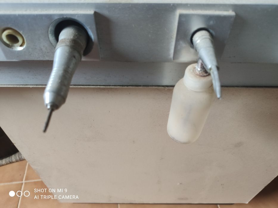 Armário dentista antigo