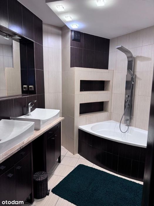 Wysoki standard , 4 pokoje , 83 m² ,klimatyzacja.