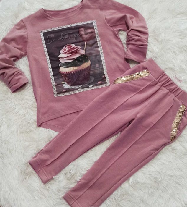 Spodnie dla dziewczynki różowe ocieplane nowу  rr., 98-104