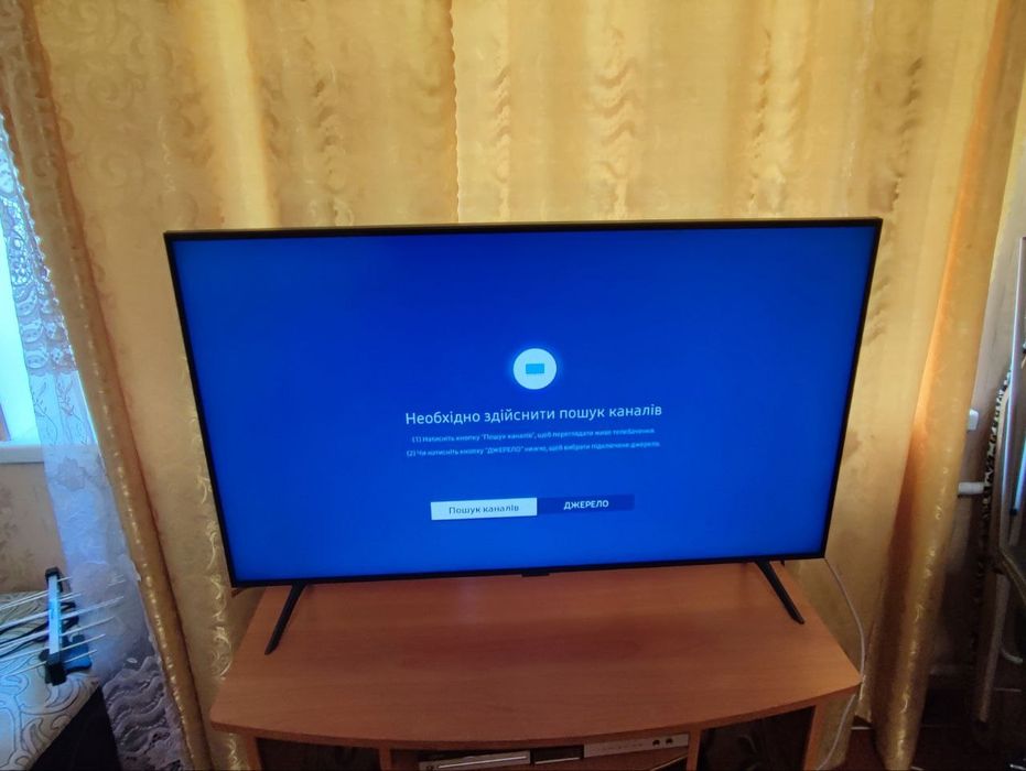 Телевізор Samsung 4k smartTV HDR43AU7100 (UE43AU7100UXUA)