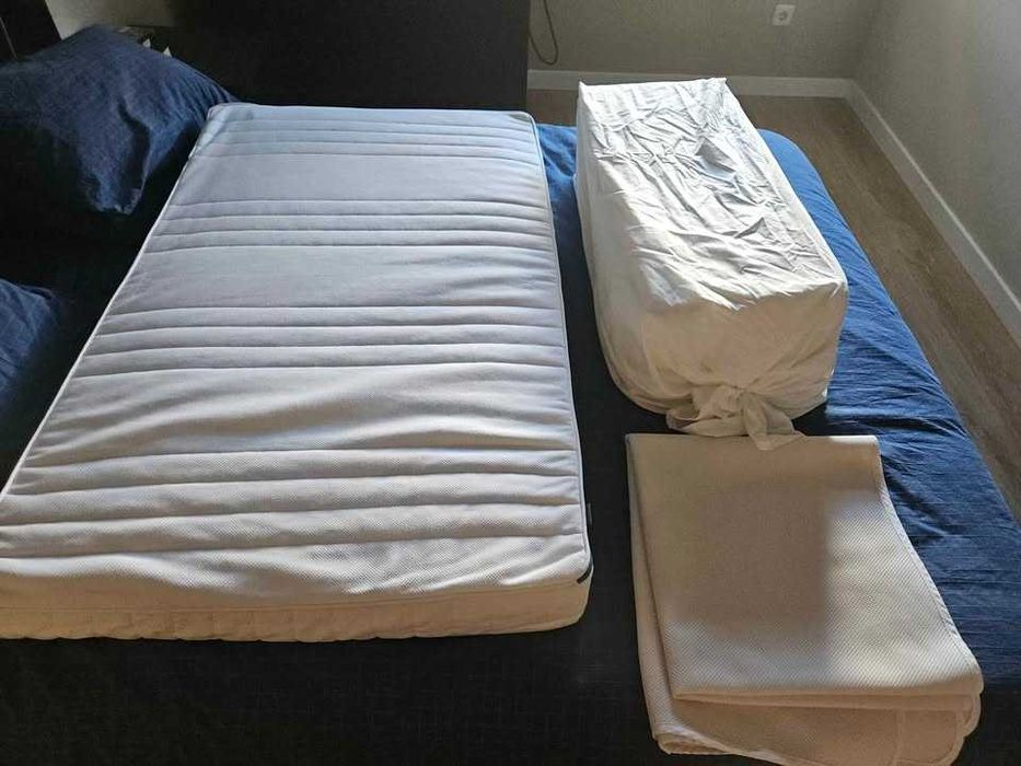 Cama extensível IKEA SUNDVIK + colchão NATTSMYG