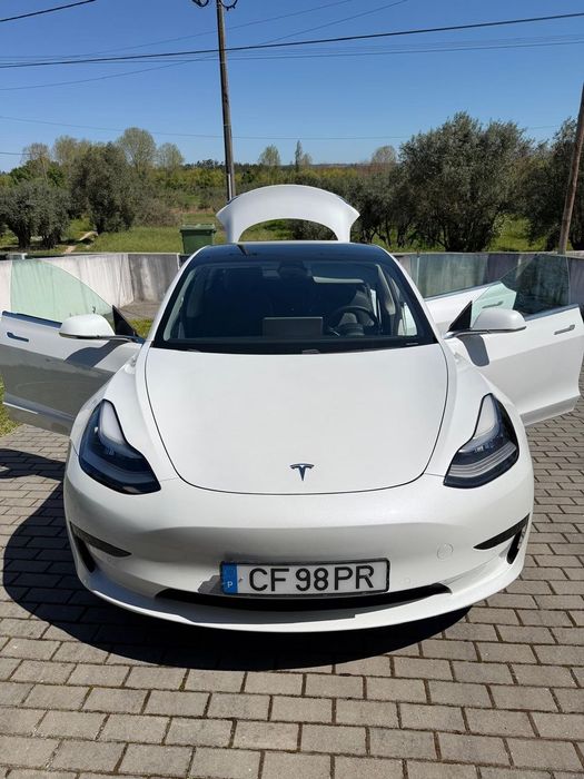 Tesla Model 3 Standard Range Plus RWD