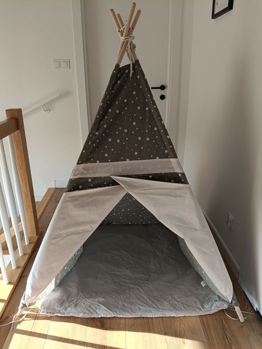 Namiot tipi dla dziewczynki