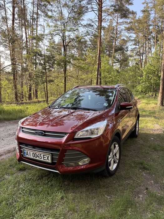 Ford Escape 2015 року