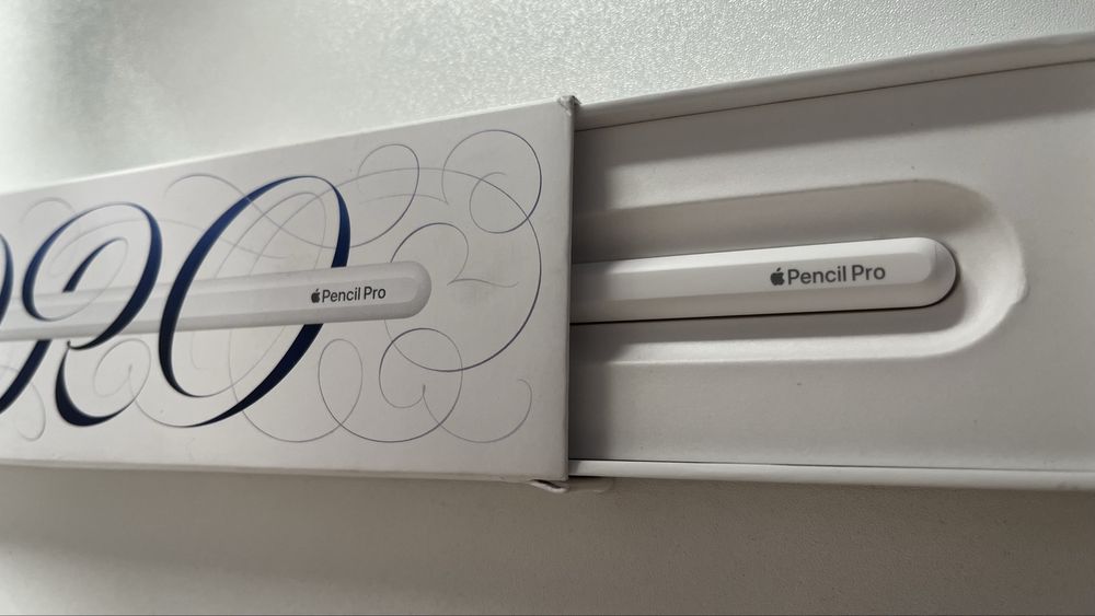 Apple Pencil Pro nowy nieużywany