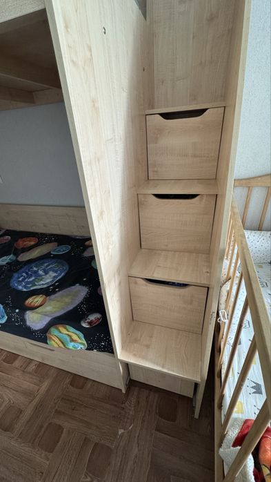 Продадим двухъярусную кровать