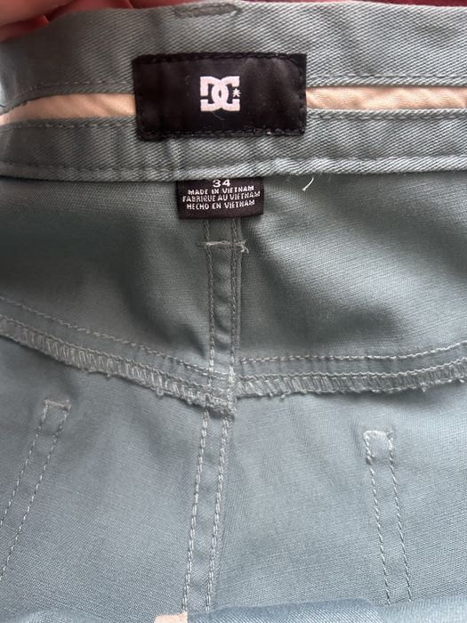 Шорти DC Shoes розмір М класичні