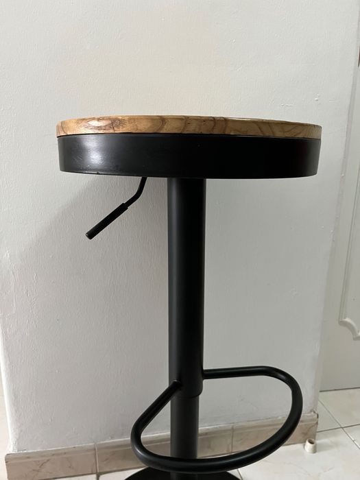 2 Banquetas Alta ajustável Bardder (em aço)