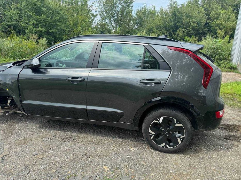 Задні двері для Kia Niro 2023 автозапчастини/РОЗБОРКА