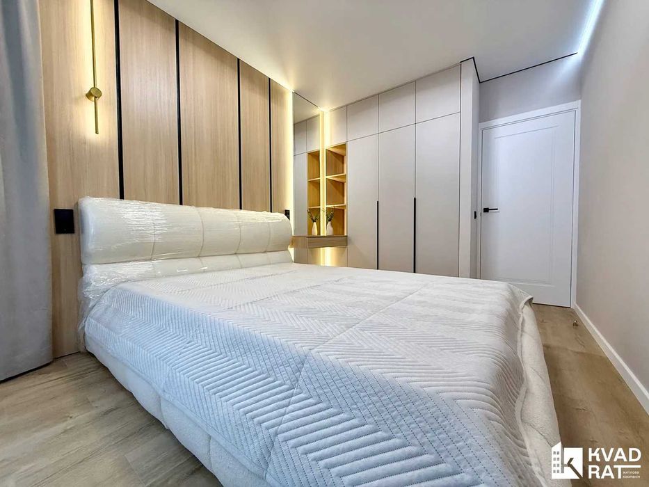 Новинка!!! Стильна півторачка в Манхеттені