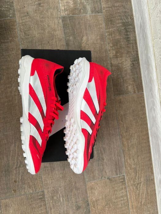 Cороконіжки Adidas PREDATOR PRO TF ID3764 (43 розмір)